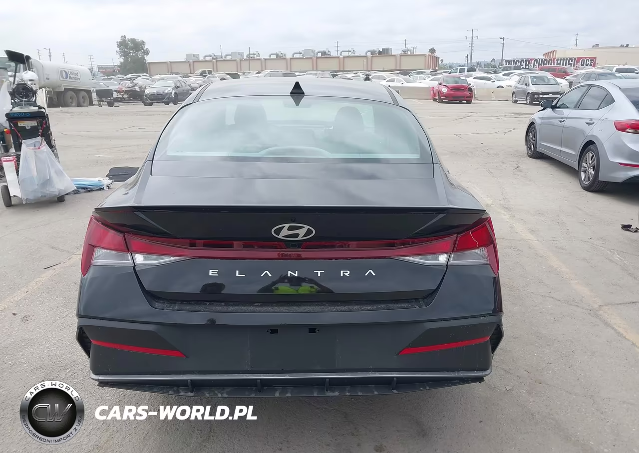 2025 Hyundai Elantra Sel Sport VIN:KMHLM4DG3SU095936 - 16