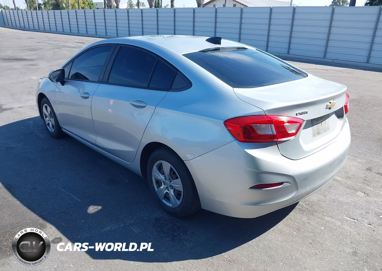 2016 Chevrolet Cruze Ls Auto VIN:1G1BC5SM8G7293119 - 3