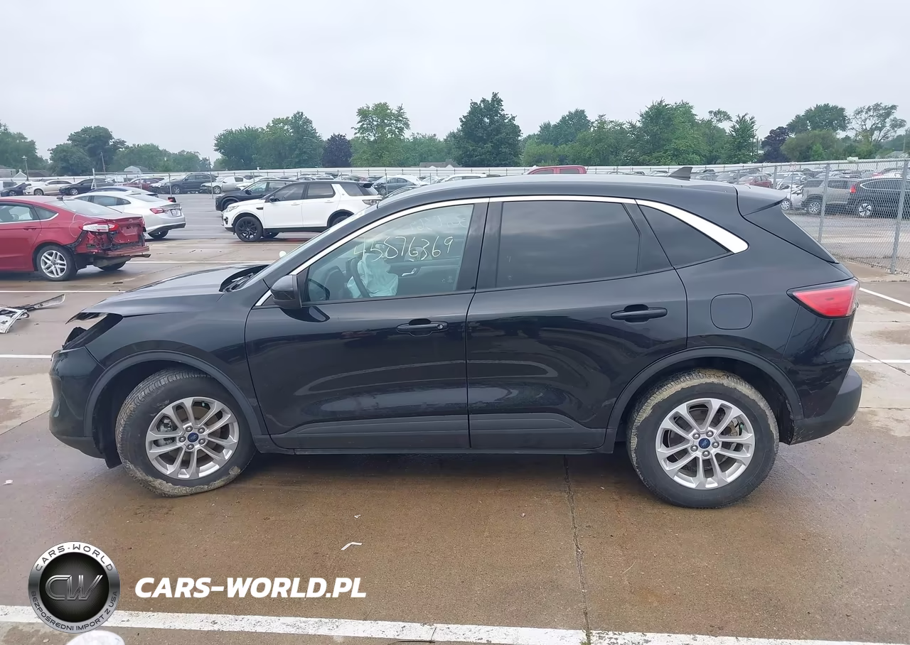 2021 Ford Escape Se Hybrid VIN:1FMCU0BZ5MUA37245 - 15