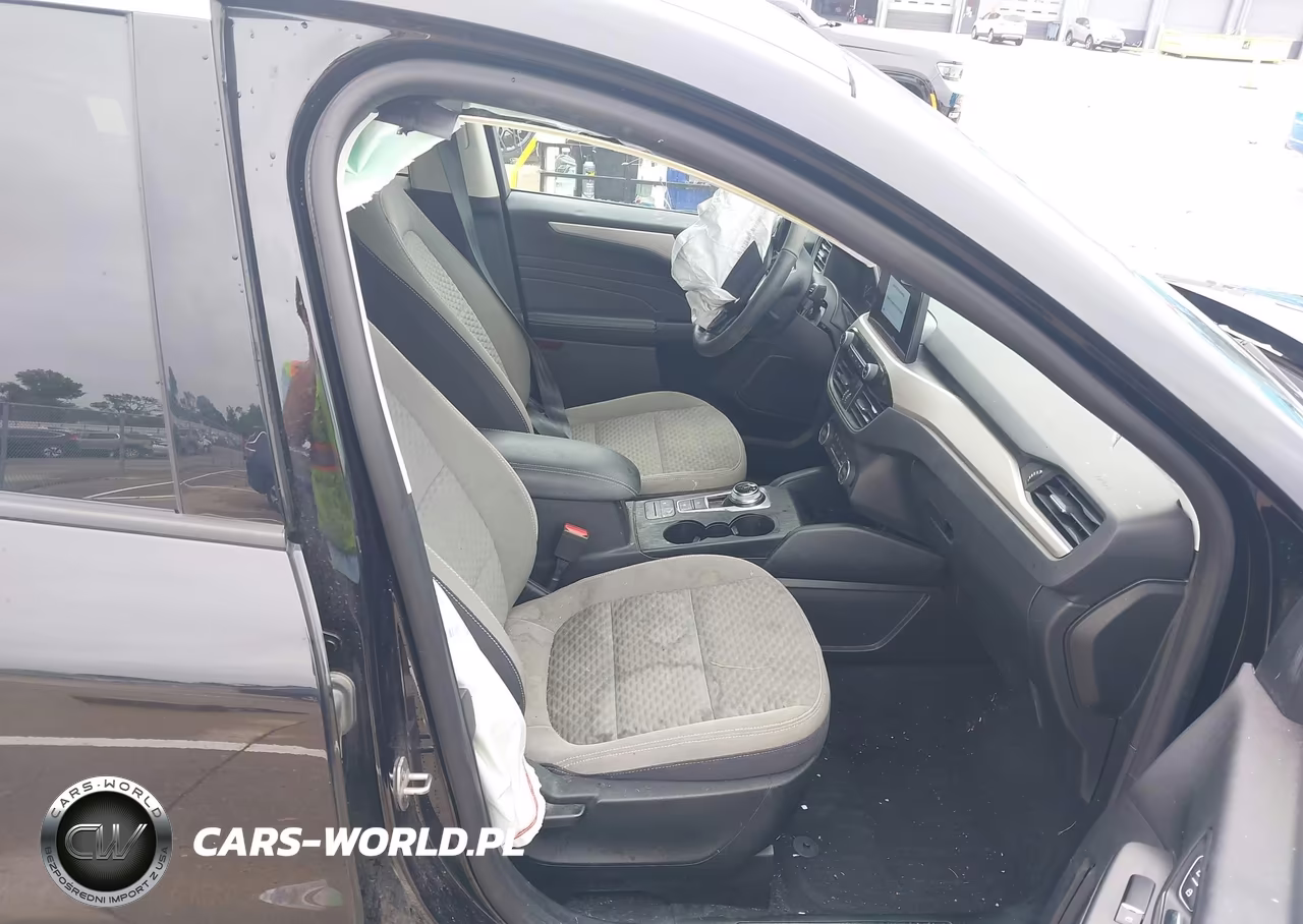 2021 Ford Escape Se Hybrid VIN:1FMCU0BZ5MUA37245 - 5