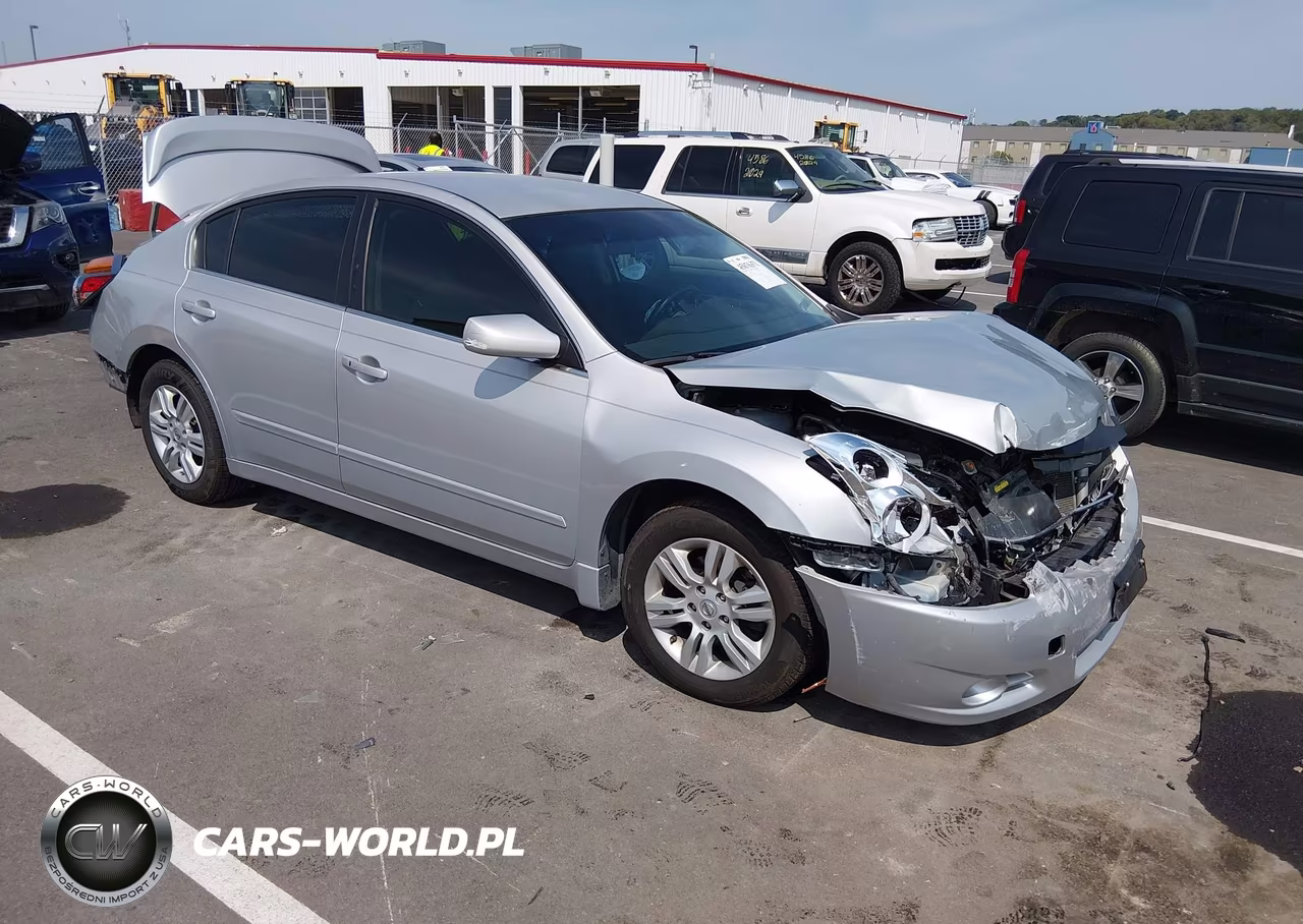 2012 Nissan Altima 2.5 S – zdjęcie 1 z 17