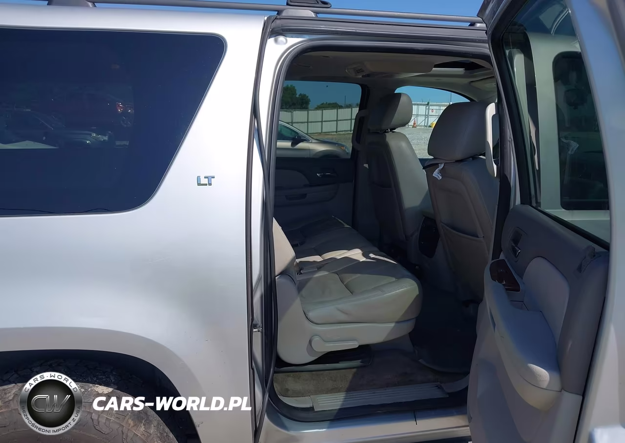 2012 Chevrolet Suburban Lt VIN:1GNSCJE06CR204730 - 8