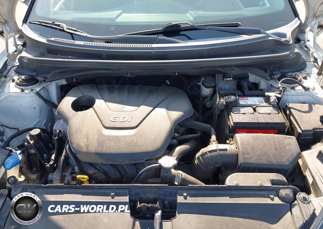 2015 Hyundai Veloster VIN:KMHTC6AD1FU236467 - 10