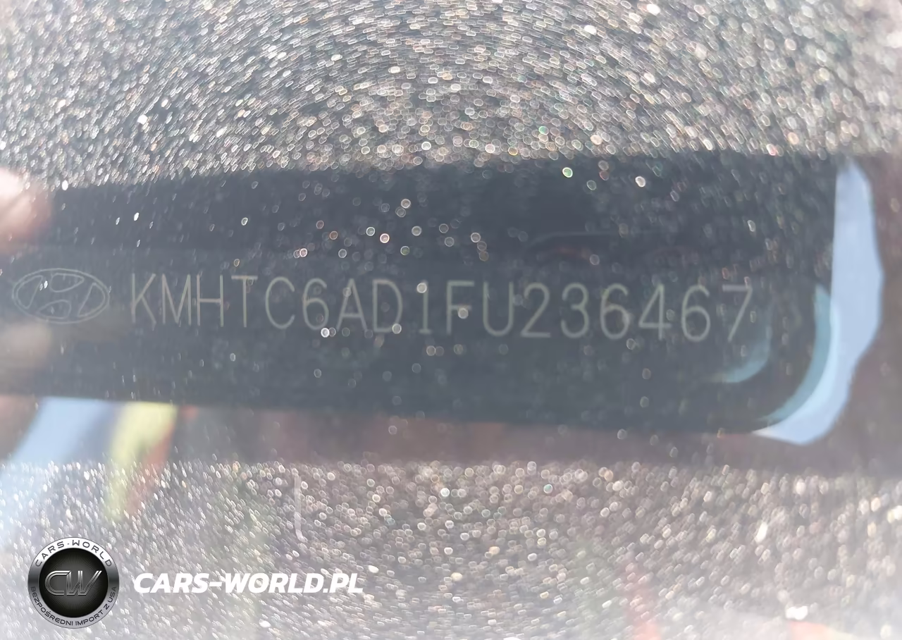 2015 Hyundai Veloster VIN:KMHTC6AD1FU236467 - 9