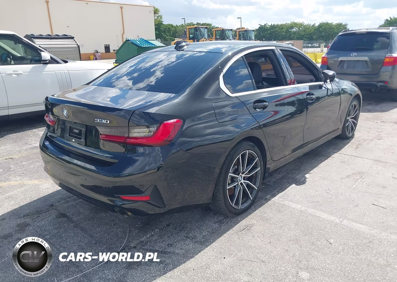 2019 BMW 330I VIN:WBA5R1C53KAK10398 - 4