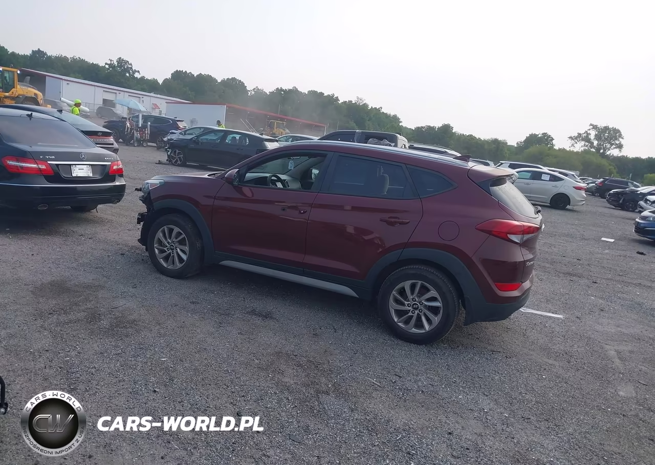 2018 Hyundai Tucson Sel VIN:KM8J33A4XJU611383 - 3