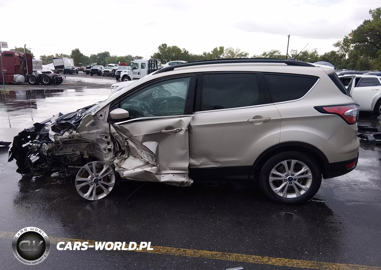 2018 Ford Escape Se VIN:1FMCU9GD3JUA35345 - 14