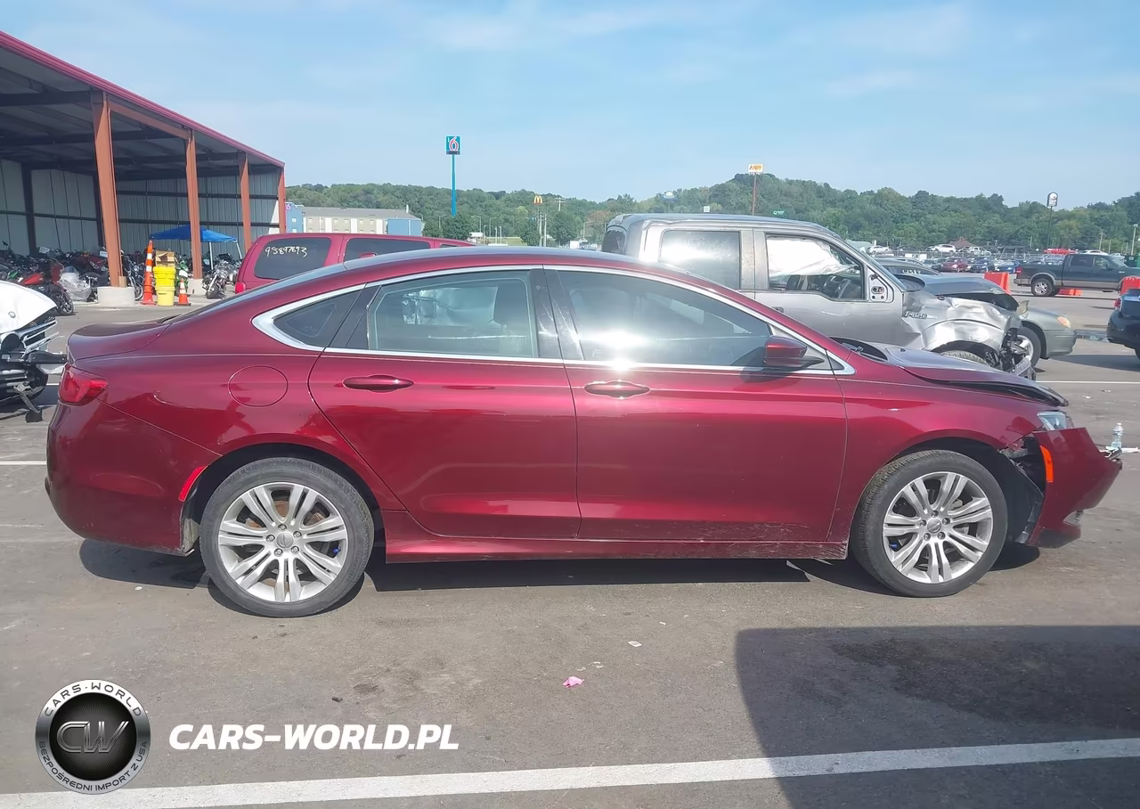 2015 Chrysler 200 Limited VIN:1C3CCCABXFN553101 - 13