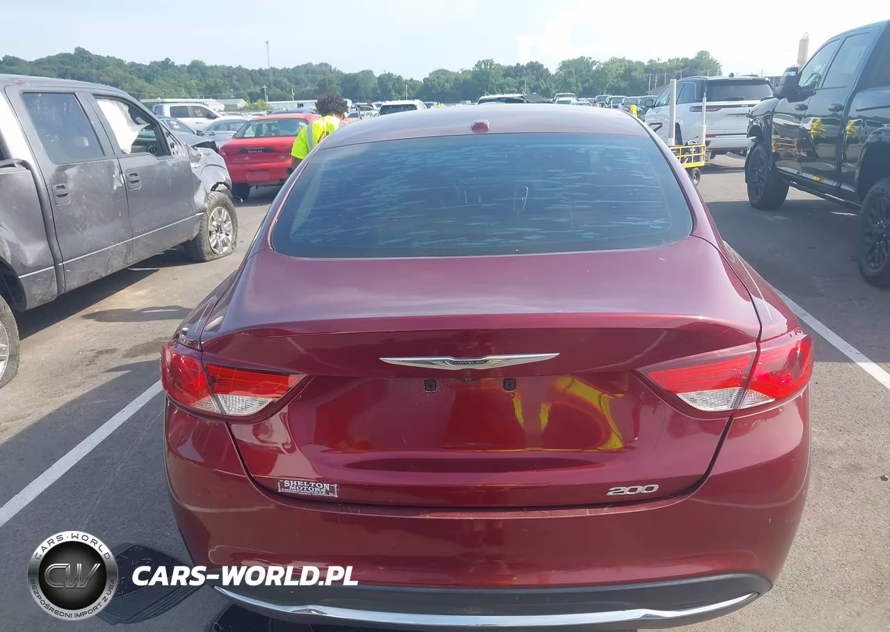 2015 Chrysler 200 Limited VIN:1C3CCCABXFN553101 - 16