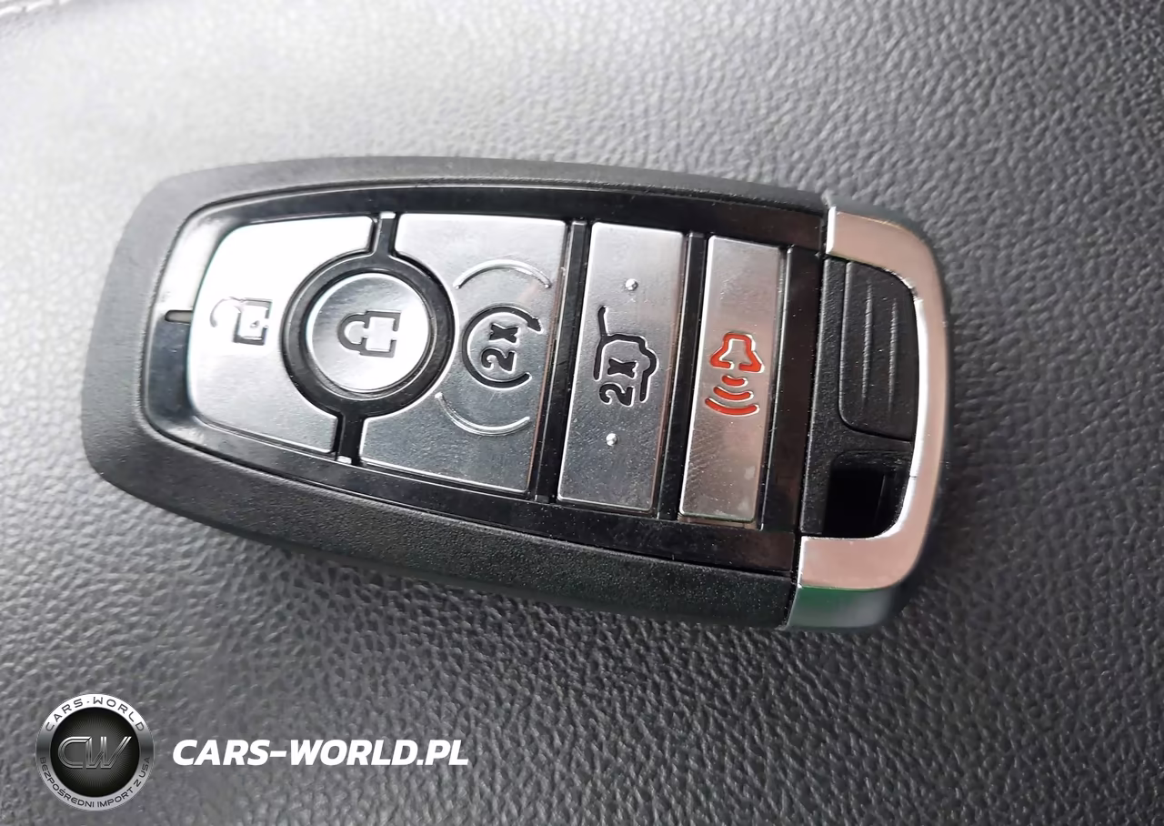 2025 Ford Escape Platinum VIN:1FMCU9JZ2SUA20745 - 11