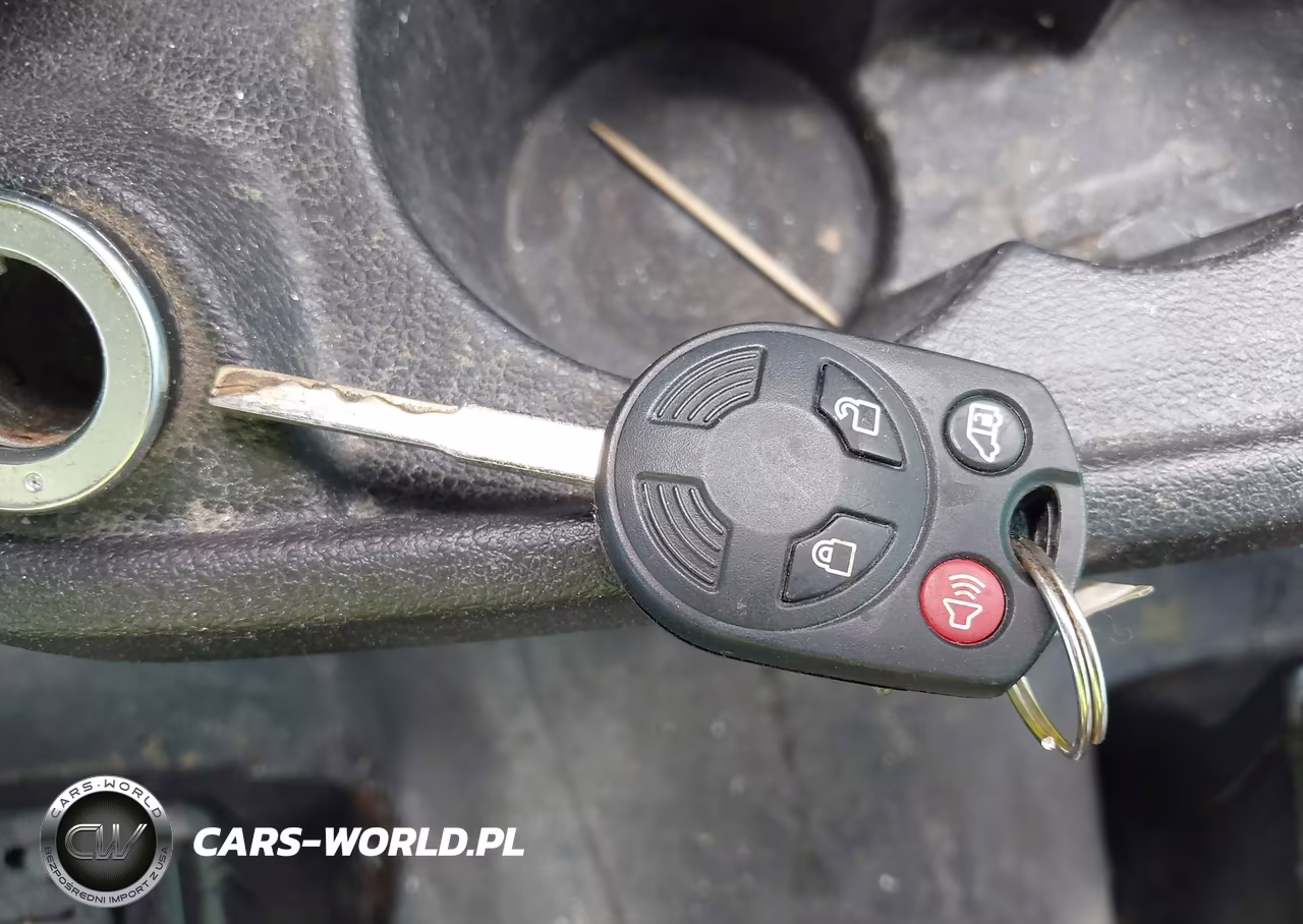 2019 Ford Transit-250 VIN:1FTYR2CM4KKB64023 - 11