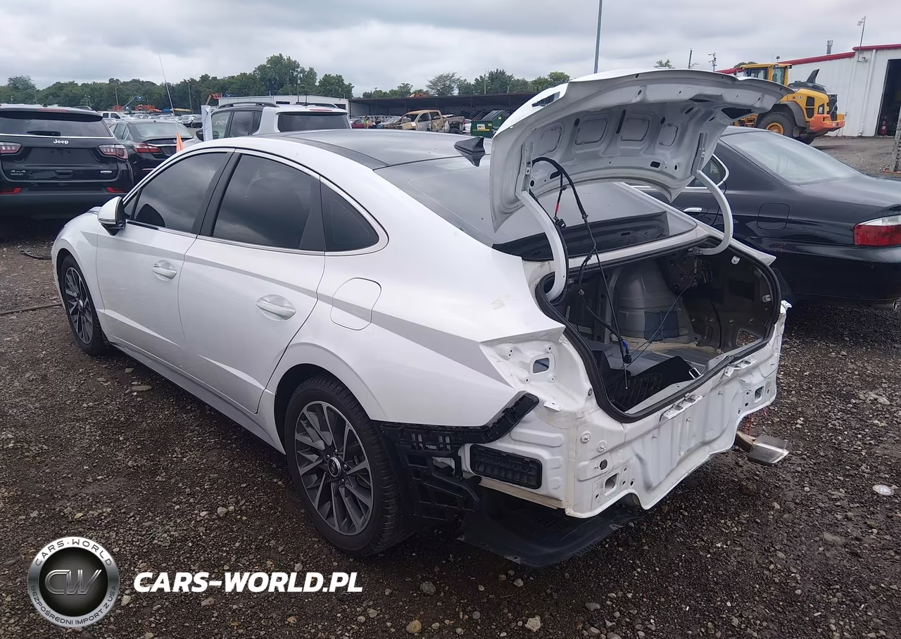 2021 Hyundai Sonata Limited VIN:5NPEH4J25MH103140 - 3