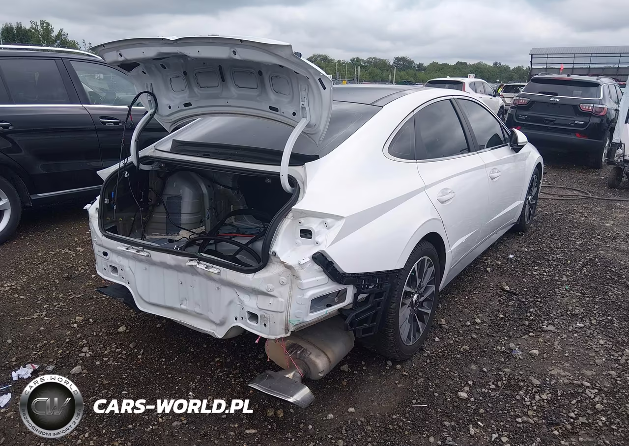 2021 Hyundai Sonata Limited VIN:5NPEH4J25MH103140 - 4