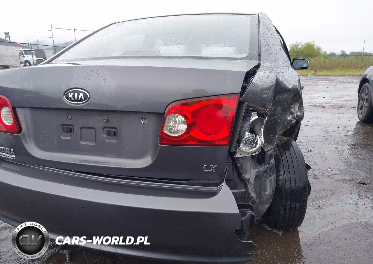 2007 Kia Optima Lx VIN:KNAGE123775159671 - 18