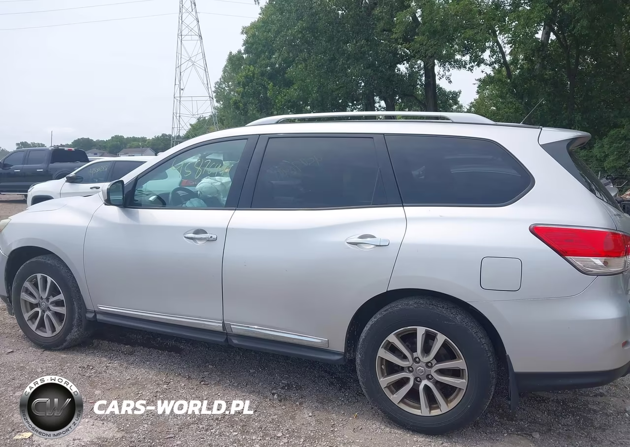 2015 Nissan Pathfinder Sl VIN:5N1AR2MMXFC600661 - 14