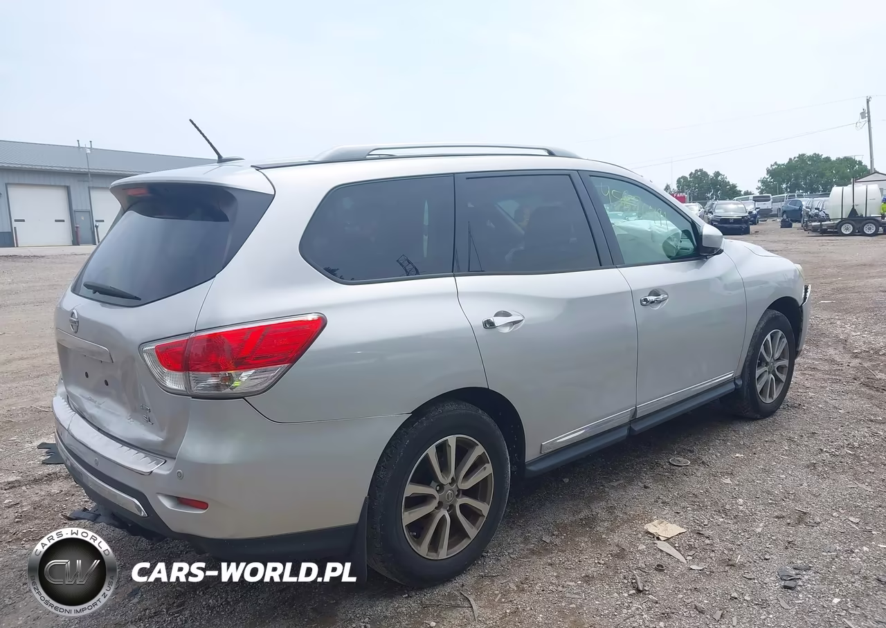 2015 Nissan Pathfinder Sl VIN:5N1AR2MMXFC600661 - 4