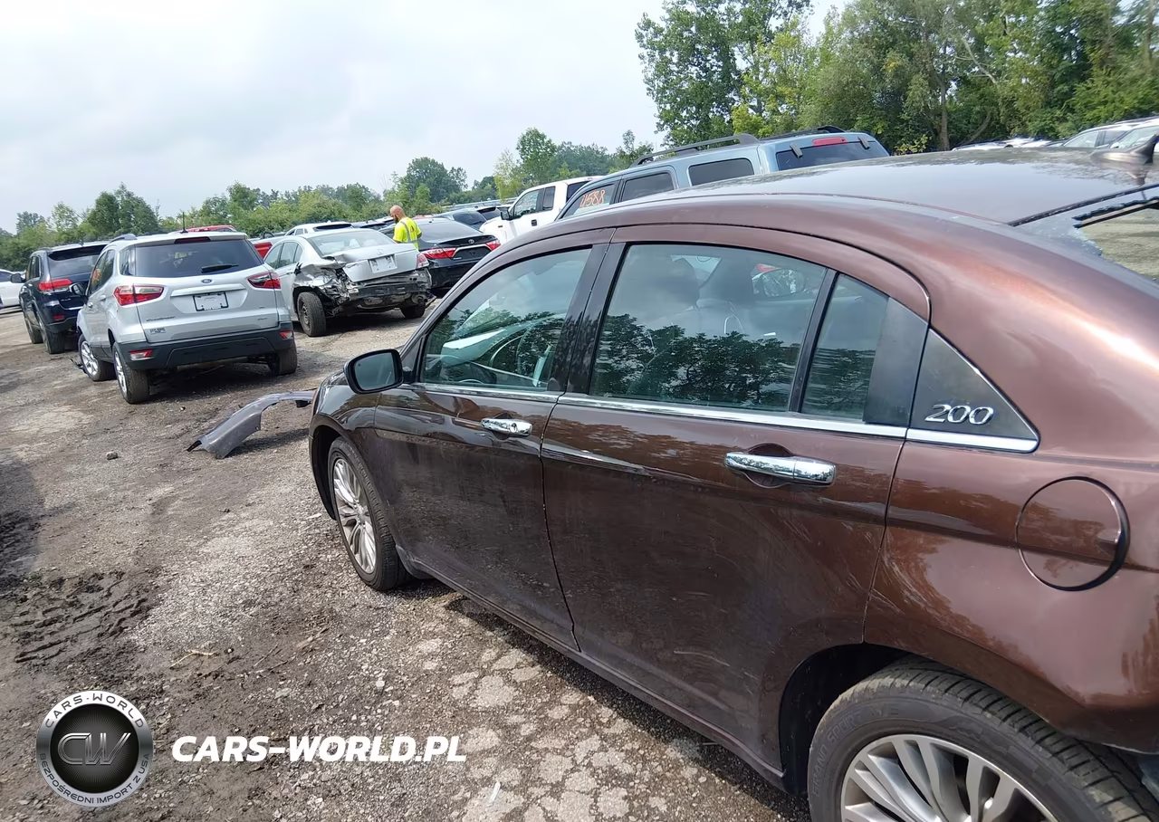 2012 Chrysler 200 Limited VIN:1C3CCBCB8CN293302 - 14