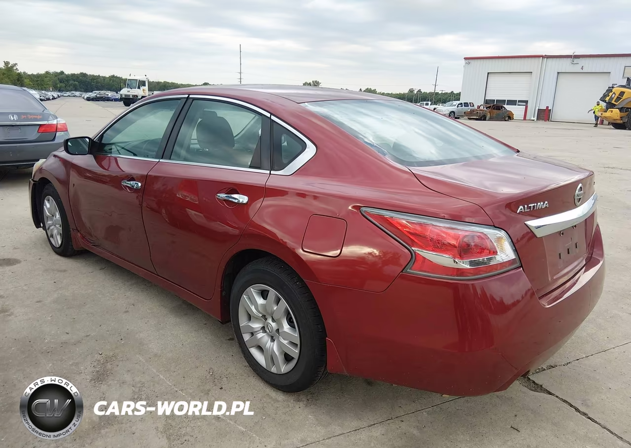 2015 Nissan Altima 2.5 S VIN:1N4AL3AP4FC410158 - 3