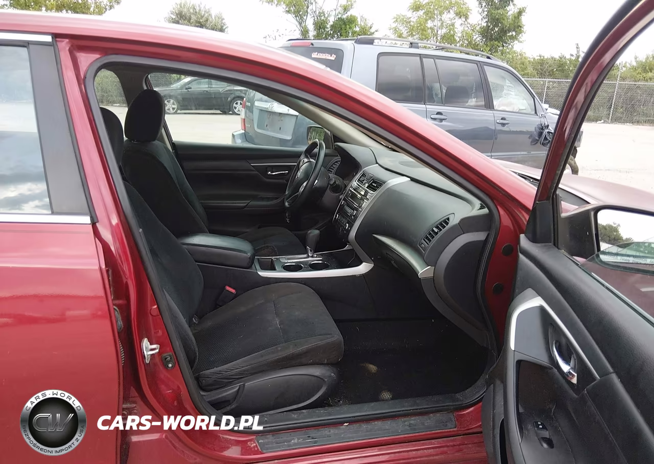 2015 Nissan Altima 2.5 S VIN:1N4AL3AP4FC410158 - 5