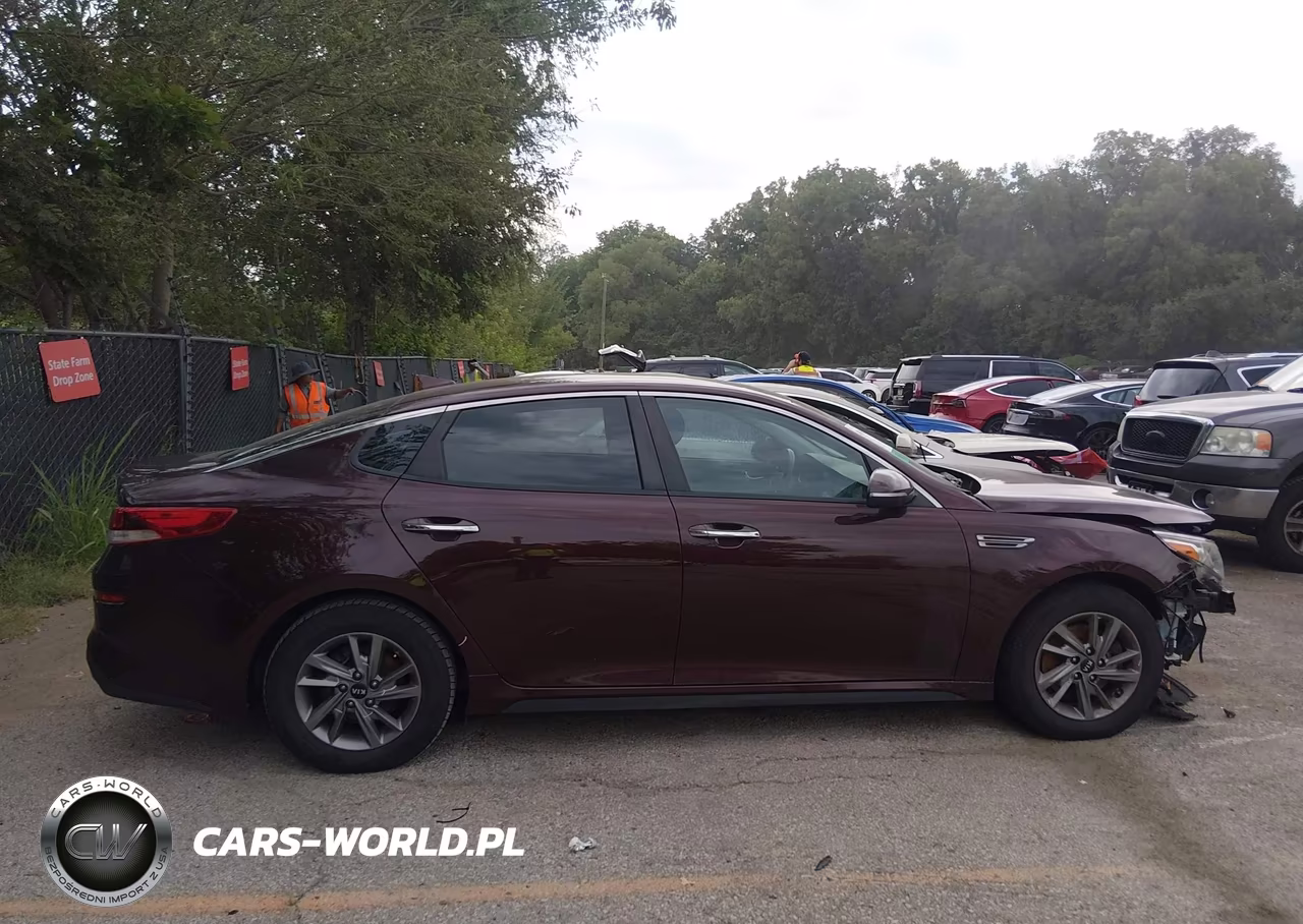 2019 Kia Optima Lx VIN:5XXGT4L3XKG288436 - 14