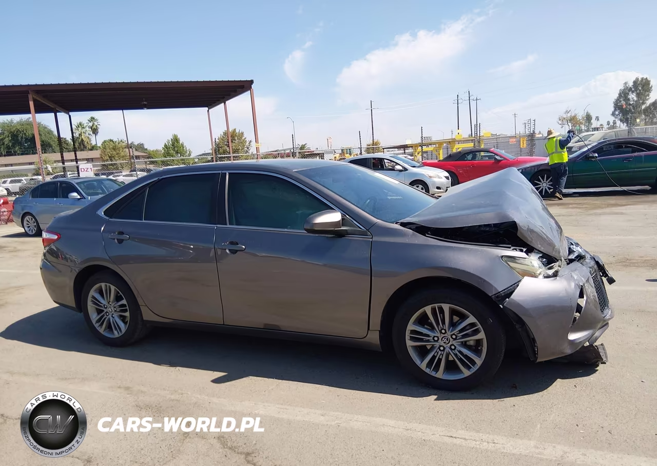2015 Toyota Camry Se VIN:4T1BF1FK1FU966070 - 13