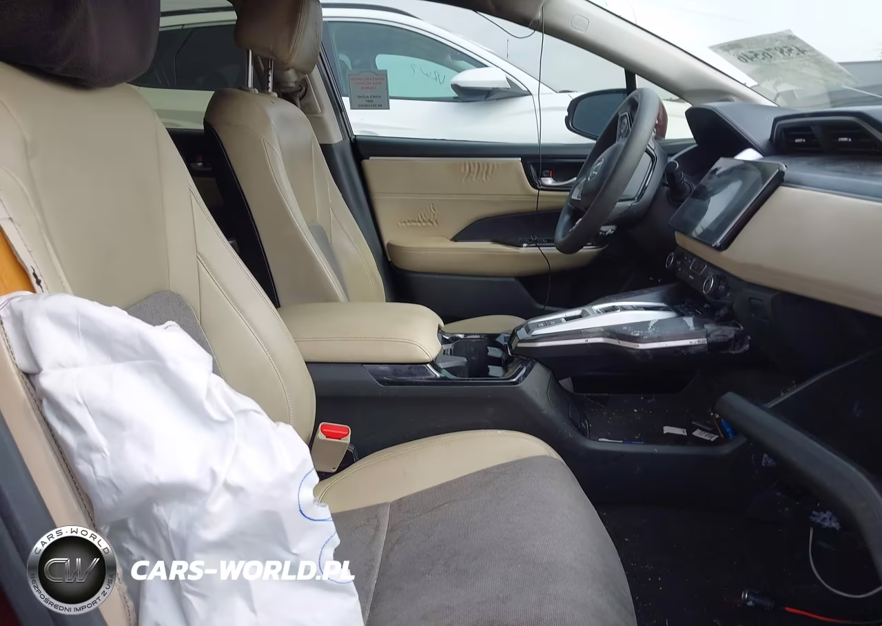 2018 Honda Clarity Plug-In Hybrid VIN:JHMZC5F16JC013961 - 5