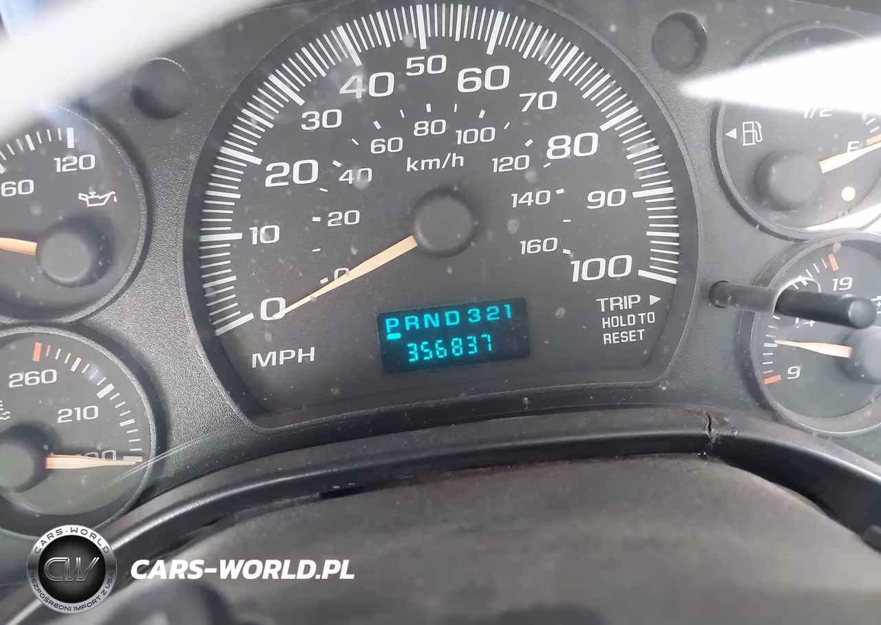 2006 GMC Savana Cutaway Work Van VIN:1GDJG312761131720 - 5