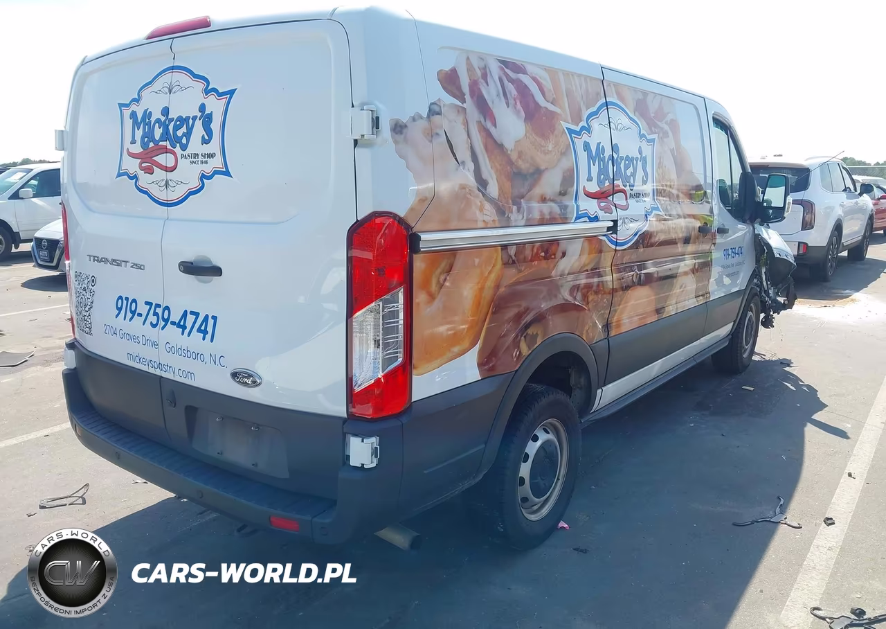 2021 Ford Transit-250 VIN:1FTBR1Y89MKA37122 - 4