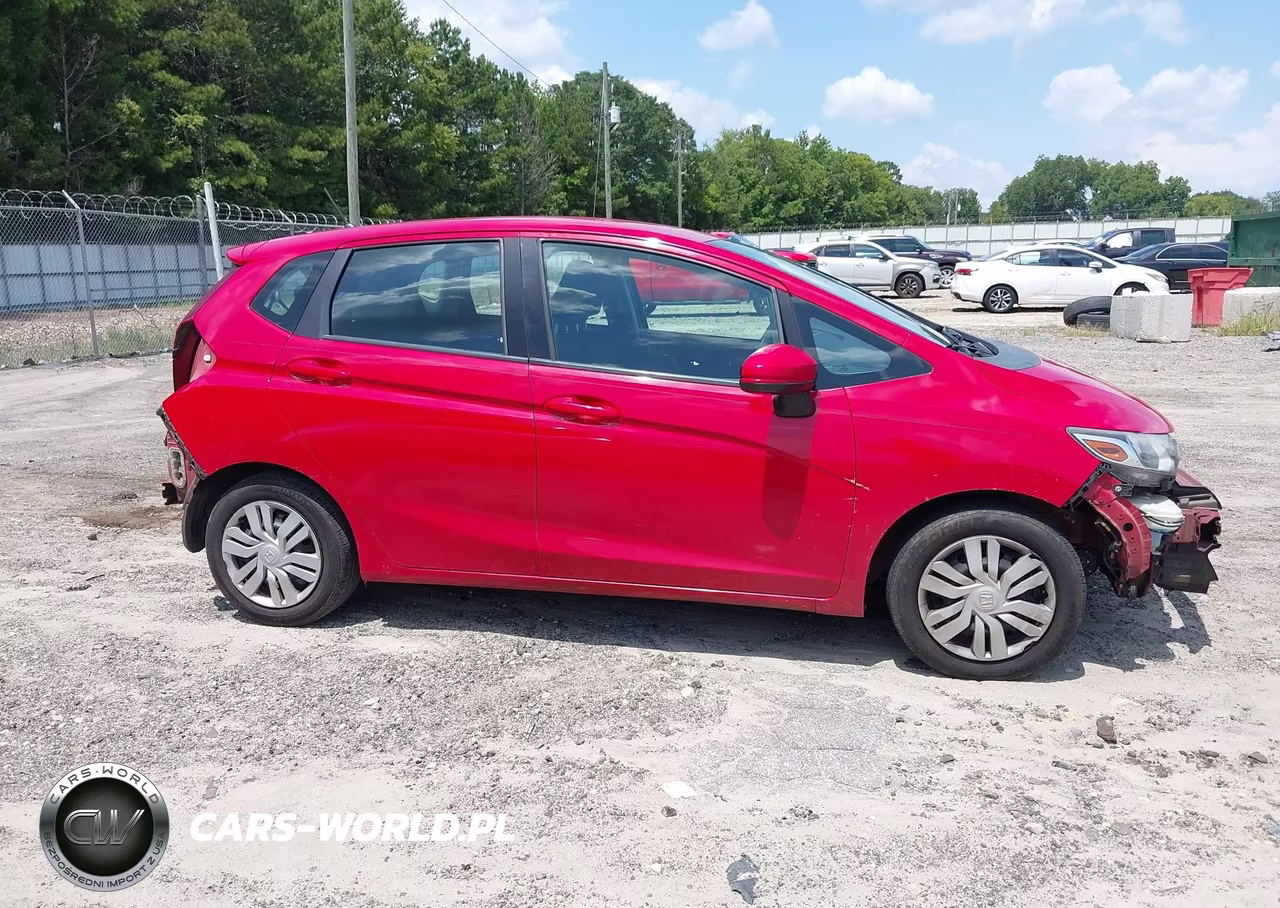 2015 Honda Fit Lx VIN:3HGGK5H59FM715968 - 14