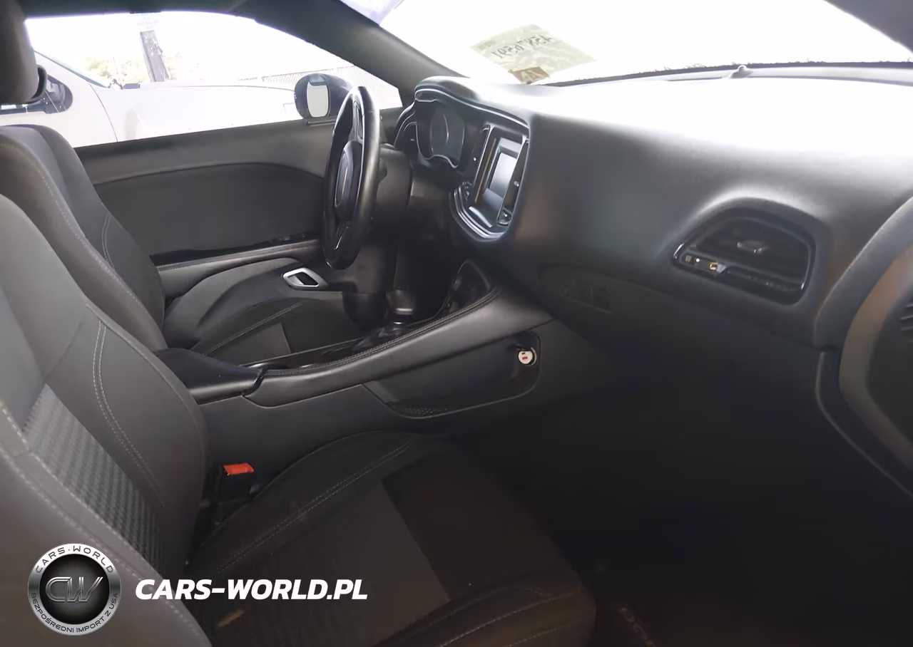2016 Dodge Challenger Sxt VIN:2C3CDZAG7GH250248 - 5