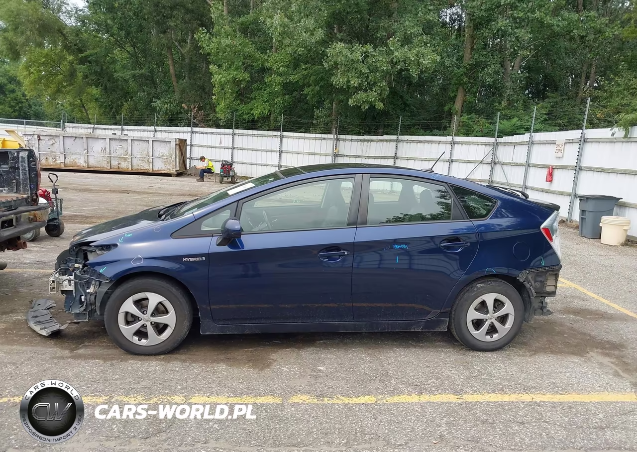 2013 Toyota Prius Four VIN:JTDKN3DU9D1640961 - 14
