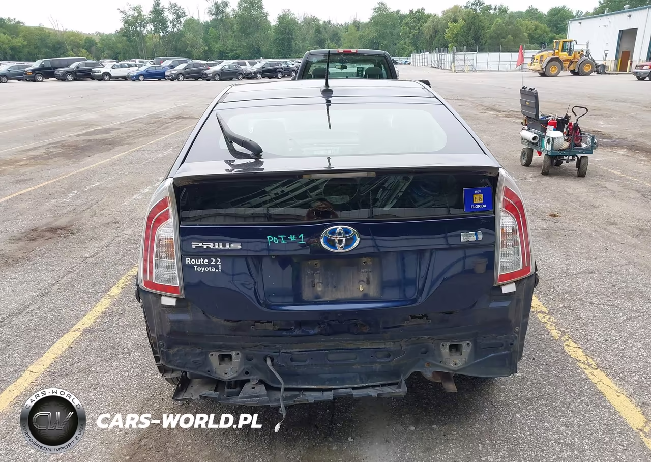 2013 Toyota Prius Four VIN:JTDKN3DU9D1640961 - 16