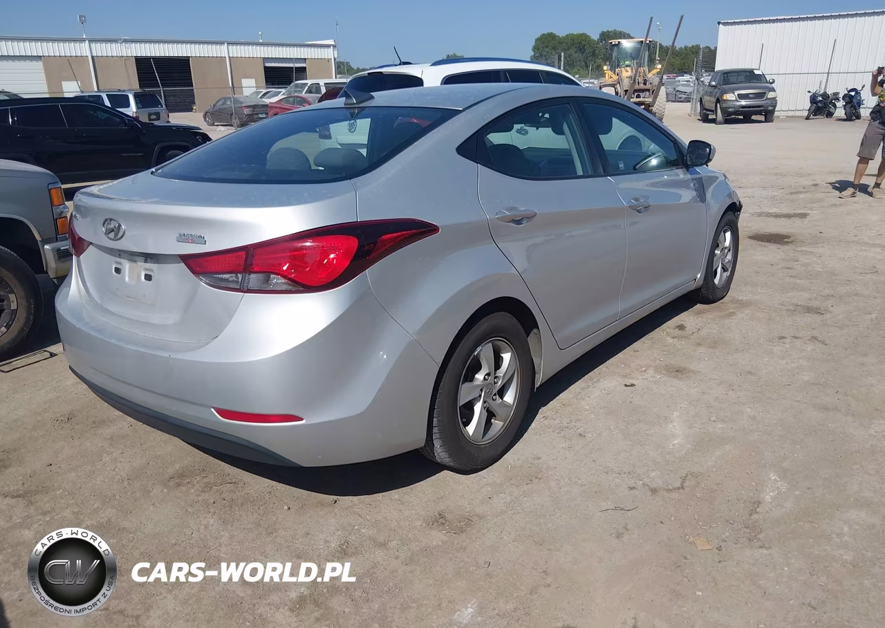 2015 Hyundai Elantra Se VIN:5NPDH4AE3FH652263 - 4