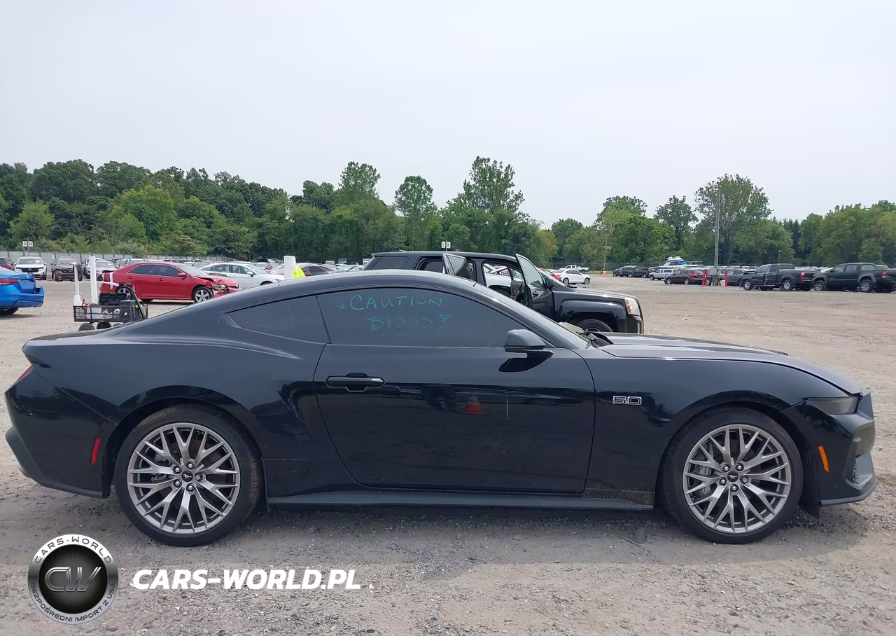 2026 Ford Mustang Gt Premium Fastback VIN:1FA6P8CF4T5405683 - 14