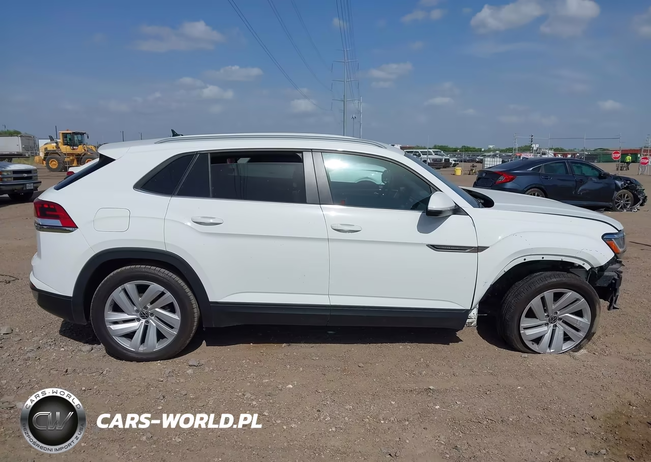 2020 Volkswagen Atlas Cross Sport 3.6L V6 Se W-Technology-3.6L V6 Se W-Technology R-Line VIN:1V2YE2CA3LC223753 - 14