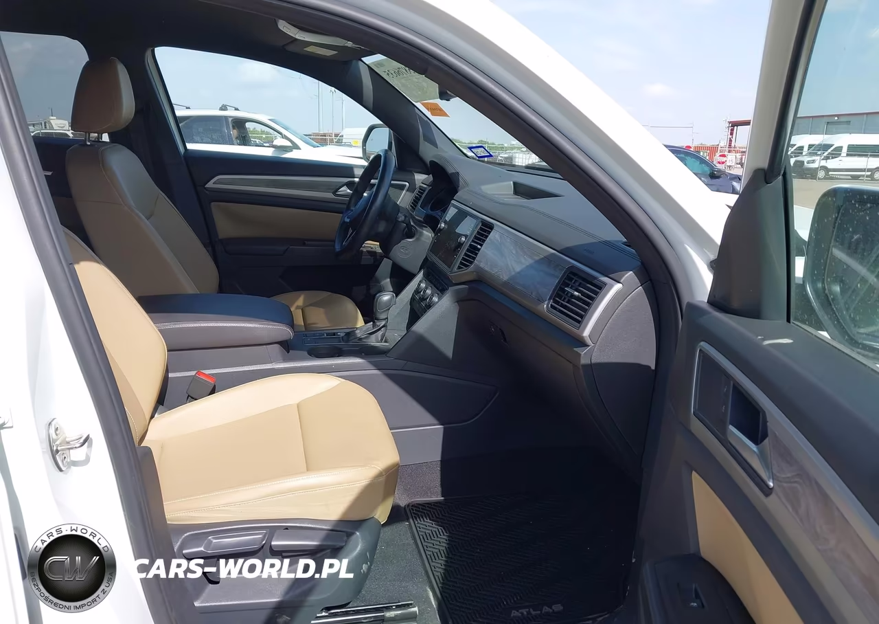 2020 Volkswagen Atlas Cross Sport 3.6L V6 Se W-Technology-3.6L V6 Se W-Technology R-Line VIN:1V2YE2CA3LC223753 - 5