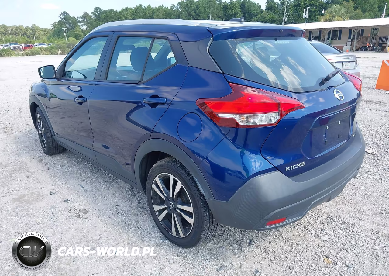 2019 Nissan Kicks Sv VIN:3N1CP5CU6KL552356 - 3