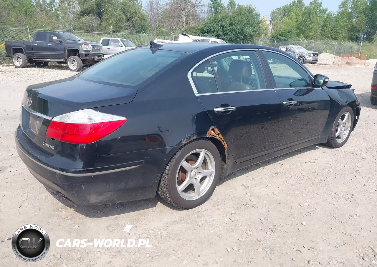 2010 Hyundai Genesis 3.8 VIN:KMHGC4DE0AU089576 - 4