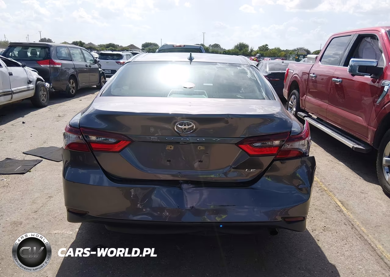 2022 Toyota Camry Le VIN:4T1C11AK8NU640002 - 16
