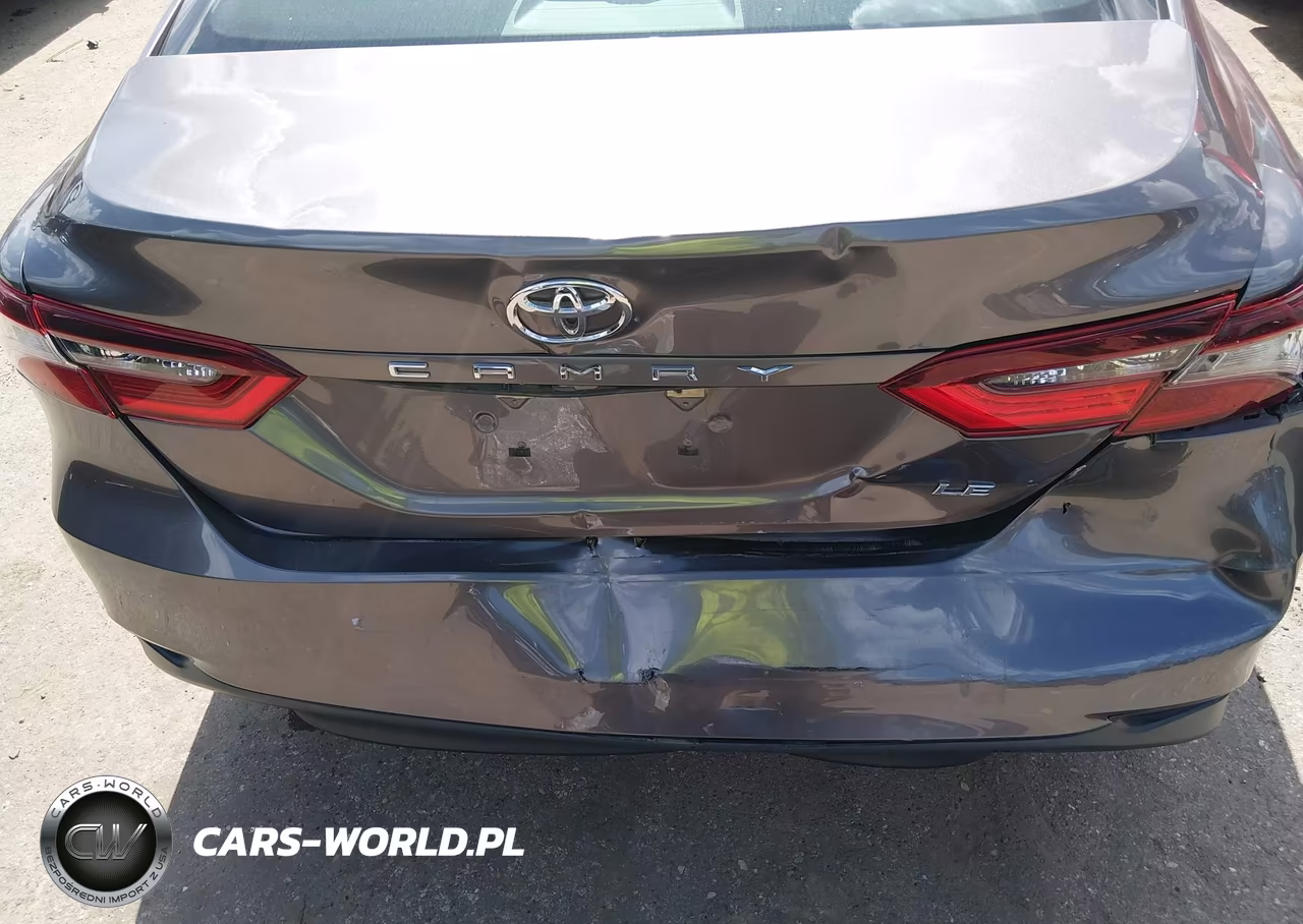 2022 Toyota Camry Le VIN:4T1C11AK8NU640002 - 6