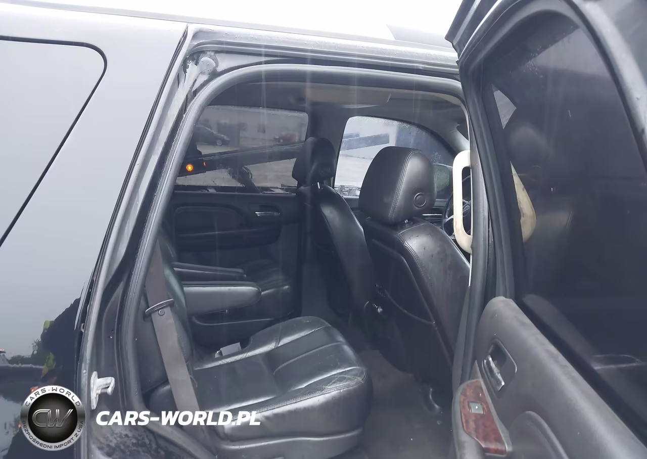 2007 GMC Yukon Denali Denali VIN:1GKFK63837J286847 - 8