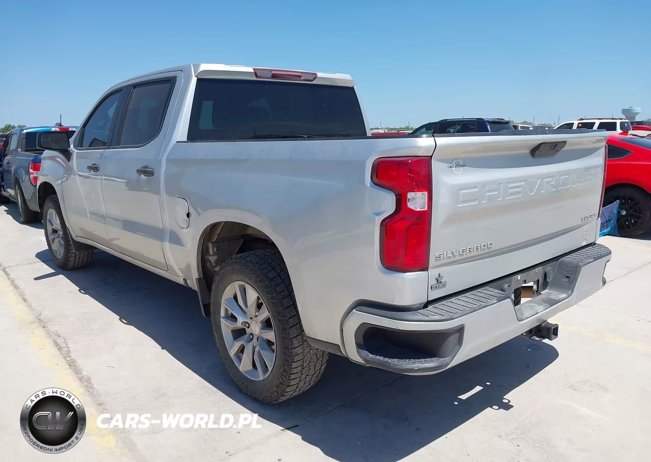 2020 Chevrolet Silverado 1500 2Wd Short Bed Custom VIN:3GCPWBEK2LG361958 - 3