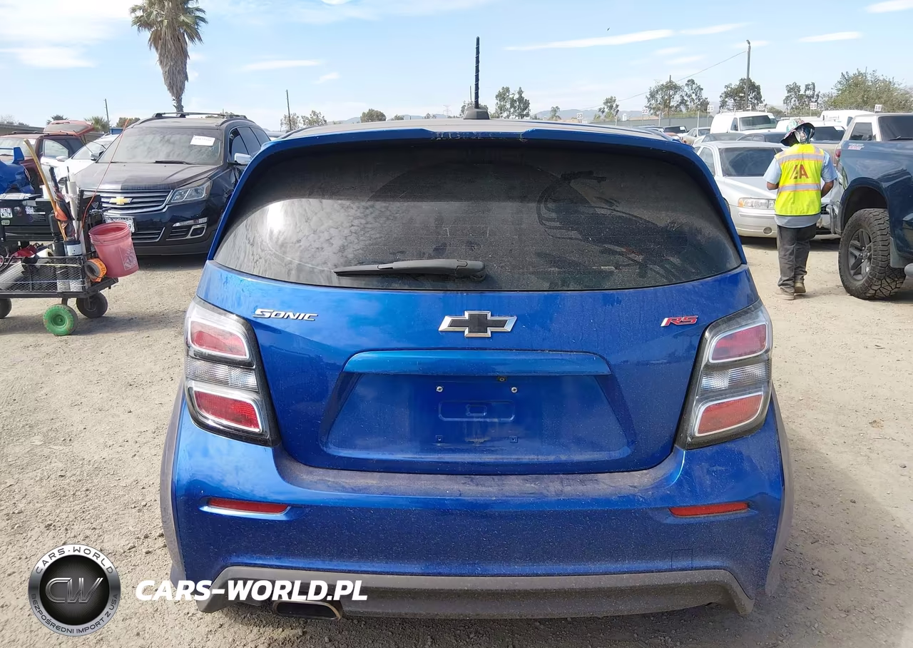 2020 Chevrolet Sonic Fwd Lt 5-Door VIN:1G1JD6SBXL4102468 - 16