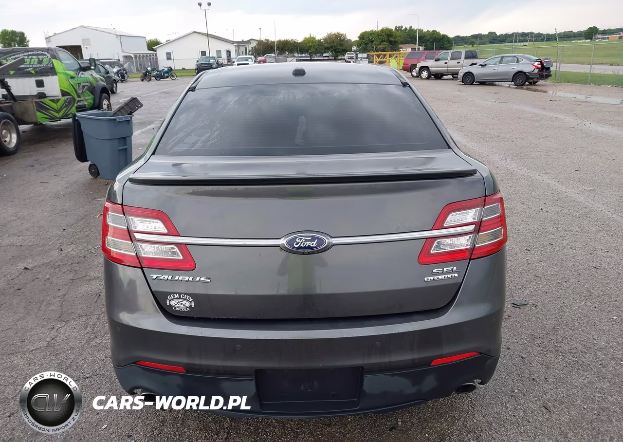 2015 Ford Taurus Sel VIN:1FAHP2E87FG206365 - 16