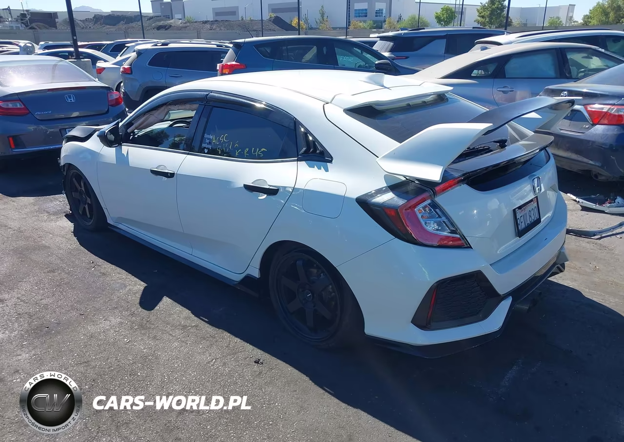 2018 Honda Civic Sport VIN:SHHFK7H46JU423302 - 3