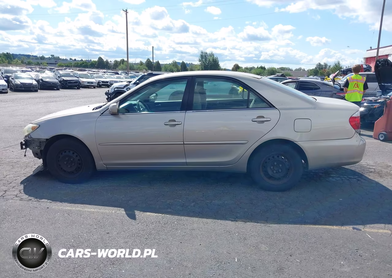 2006 Toyota Camry Le VIN:4T1BE32K46U160390 - 14