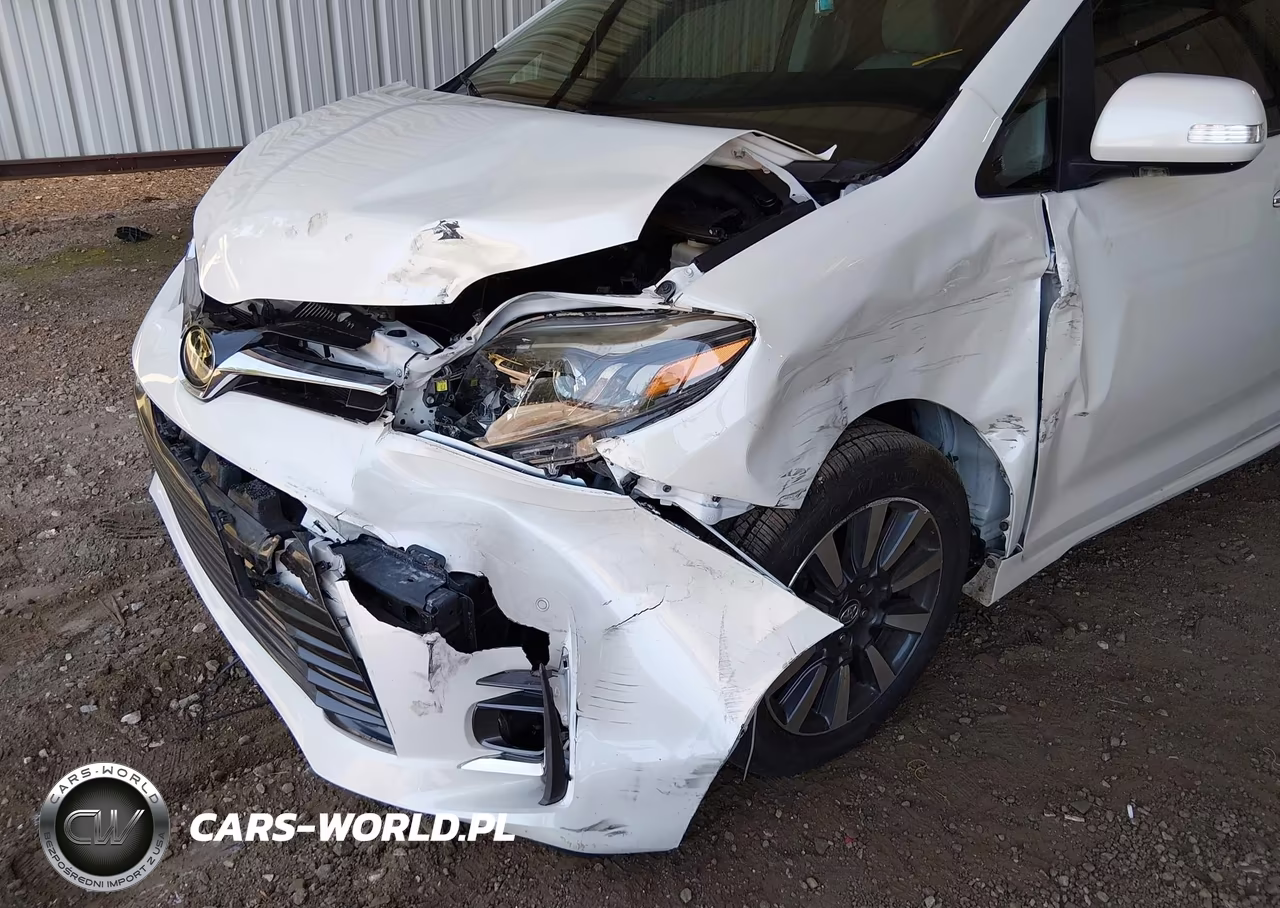 TOYOTA SIENNA XLE VIN:5TDYZ3DC2JS959994 - 6