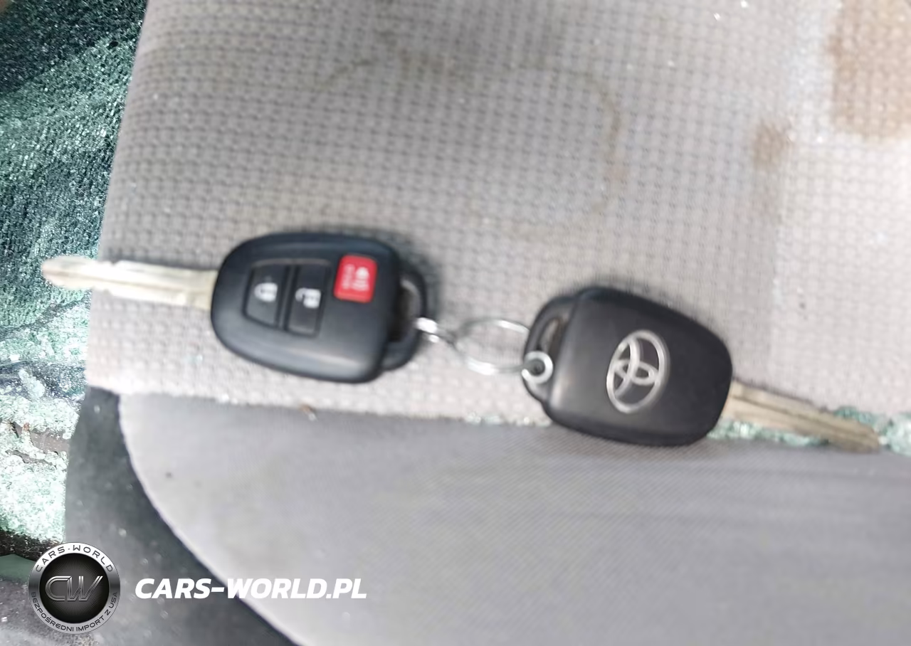 2017 Toyota Rav4 Xle VIN:2T3WFREV0HW335039 - 11