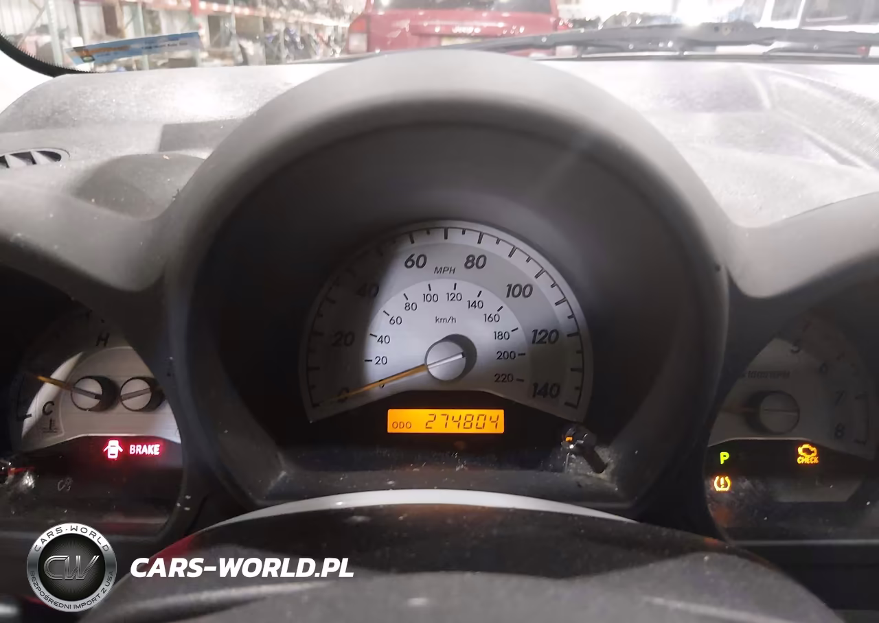 2007 Scion Tc VIN:JTKDE177570152306 - 7