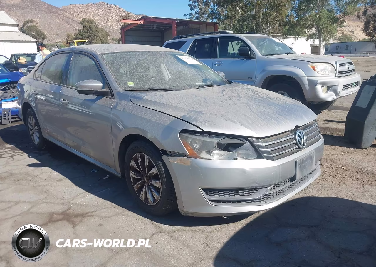 2013 Volkswagen Passat 2.5L S – zdjęcie 1 z 11
